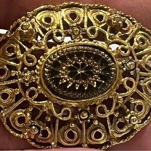 Vintage Gold Filigree Brooch